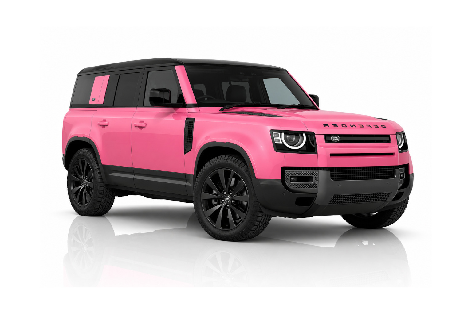 Land Rover Defender – premium off-road with luxury interior